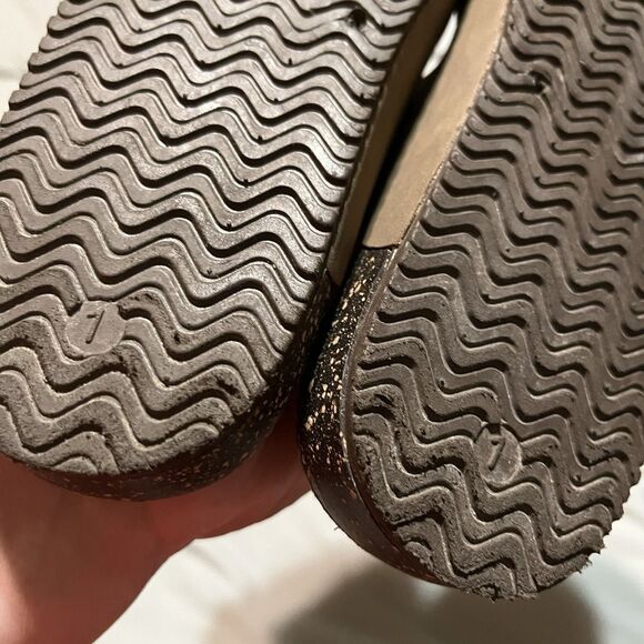 Wonder Nation Tan Brown Double Straps Faux Leather Slip on Slides Sandals Kids 1 - Picture 9 of 9